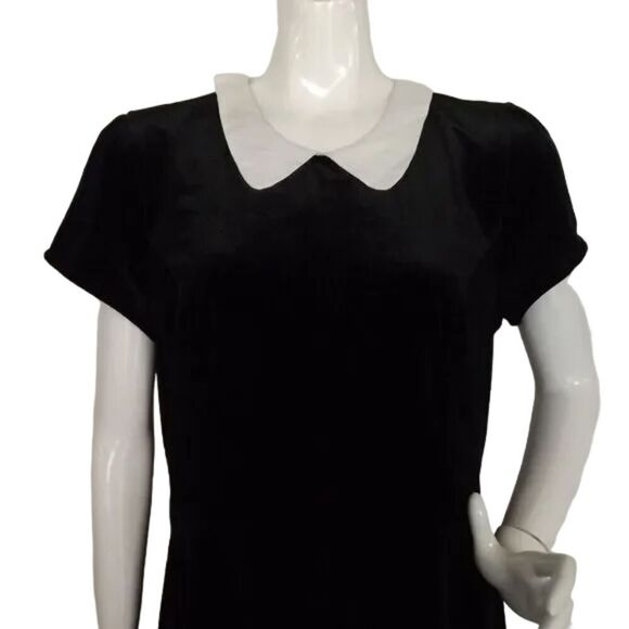 new HOT TOPIC Velvet Dress, Jr. XXL, Black, White collar, Short sleeves, Stretch - Picture 2 of 14